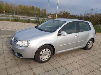 golf 5 1.9 TDI 66KW 2009 god 5 vrata od leda.