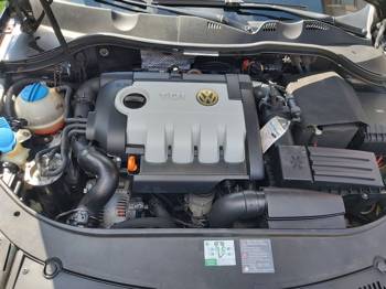 pasat 2.0 TDI 8v 2008 god 103 KW bmp 4X4 highline u super stanju.