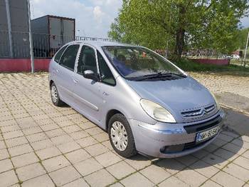 Xsara Picasso 2.0 HDI 66 kw 2005 god stranac restajling.