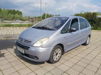 Xsara Picasso 2.0 HDI 66 kw 2005 god stranac restajling.