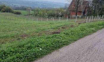 Plac 24,5 ari, gradjevinsko zemljiste,  Draževac/Beograd