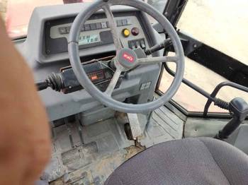 Fai Komatsu 898 synthesis 1996. godište