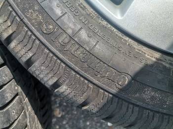 Komplet 4 teretne gume sa felnama (Continental I Minerva transporter)