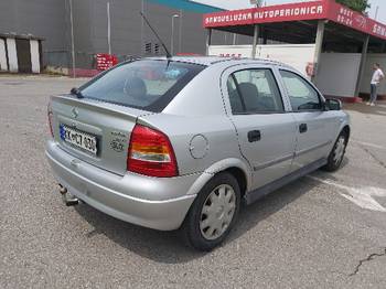 Astra G stranac 1.4b 16v 66kw 2000 god odlična