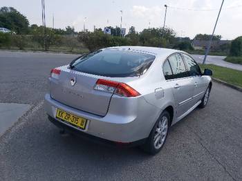 Laguna 2.0 DCi 2008 god 110kw 6 brzina sa mnogo opreme