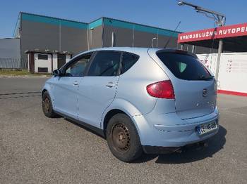 Altea 1.9 TDI 77kw 2005 god tek stigla na točkovima iz Slovenije.