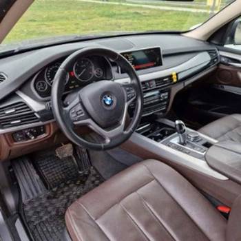 BMW  X5,  2.5d  2016 g.
