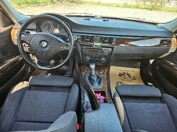 Bmw E90 316d 2010g 85kw 6 brzina kao nov