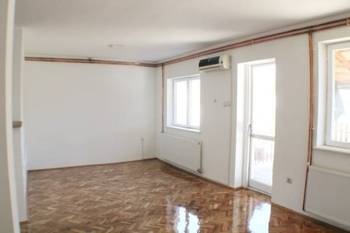 Izdavanje Kuće u centru Novog Sada