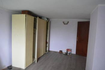 Useljiva kuca sa 6.5 ari placa na 3 etaze u Mionici