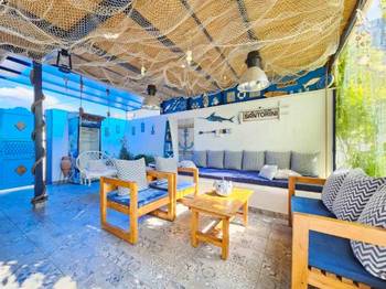 Prodajem biznis-Vila Santorini razradjen.vlasnik.