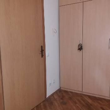 Izdaje se garsonjera, Mirjevo 1
