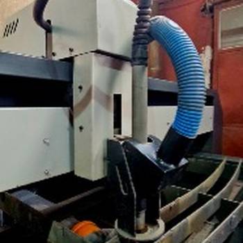 Cnc plazma sa hiper glavom+sistem odimljavanje+izvod za ruter