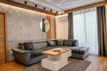 Ulica breza lux stan 2 spavace sobe