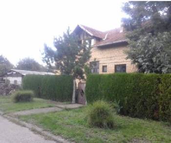 Hitna prodaja!Porodične kuce-kula vojvodina