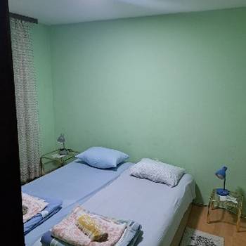 Izdaje se apartman-vikendica Ivanka,Srebrno jezero