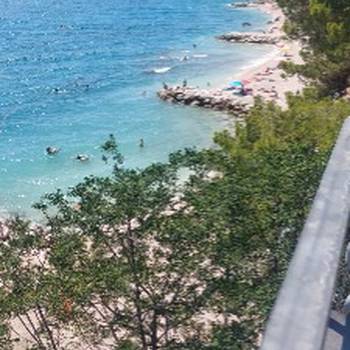Izdaje se apartman u centru stobreca-hrvatska