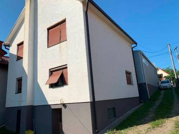 Lokal i kuća, Lazarevac, Beograd