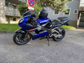 Motor Suzuki k2 2002. god.