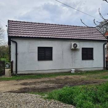Kuća u Bogatiću
