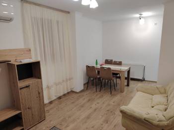 Šabac, izdajem dvoiposoban stan