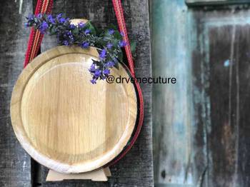 Izrada hrastovih drvenih čutura sa gravurom