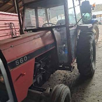 Traktor IMT 560 s 44 motor 1987 god.