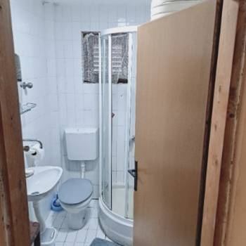 Izdaje se apartman-vikendica Ivanka,Srebrno jezero