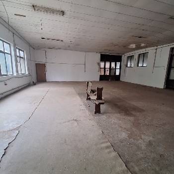 Iznajmljujem magacinski i kancelarijski prostor - Zemun