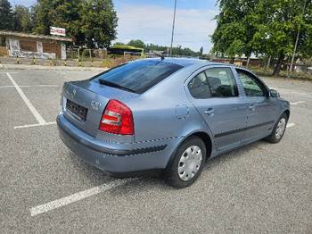 Škoda Oktavia 1.9 TDI 77 kw 2005g kao nova