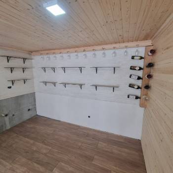 Zlatibor, drvena kuca sa bazenom na prodaju 96 m2 na placu od 5,5 ari